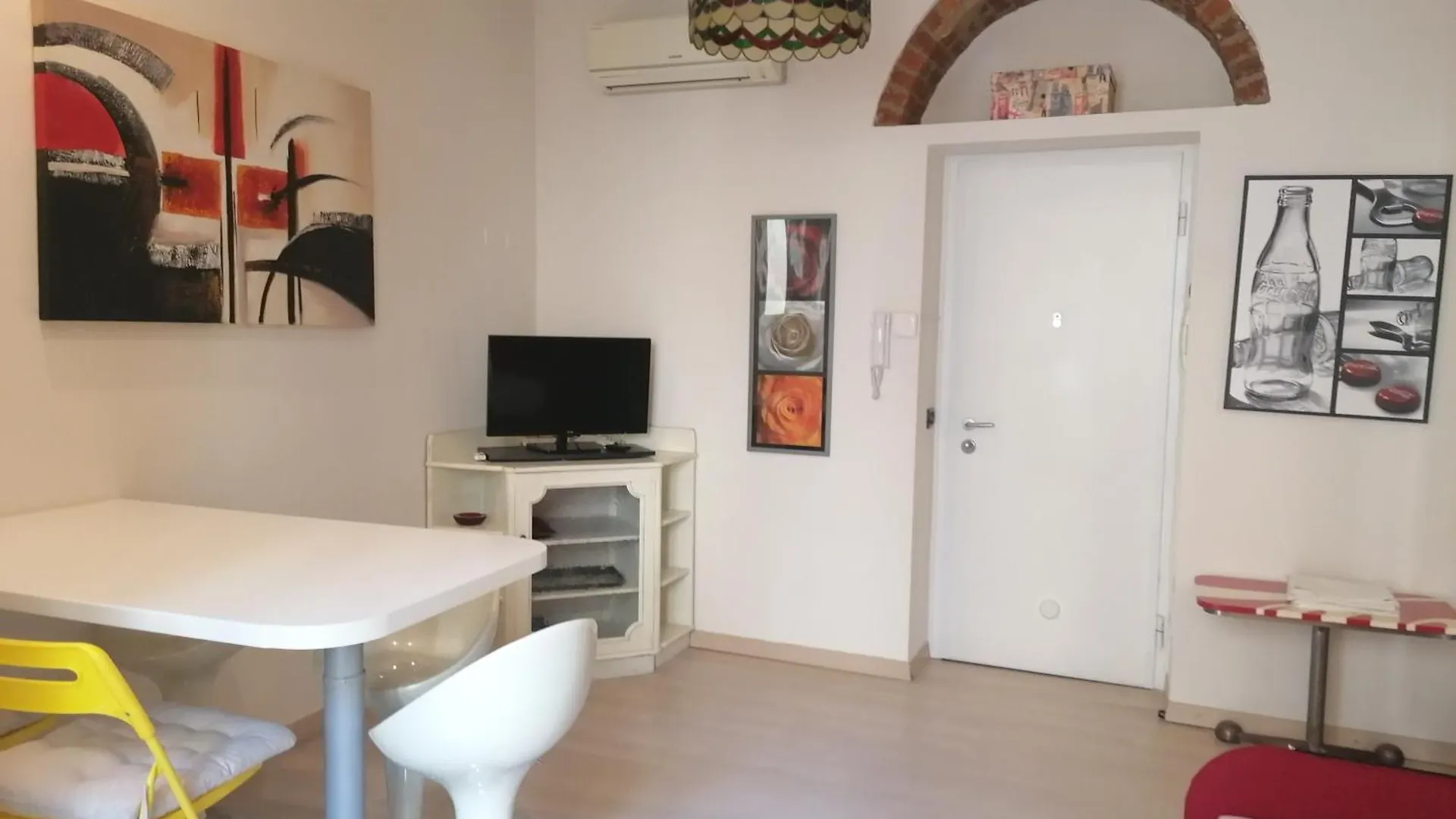 Apartment Happy Stay - Naviglio Grande Milan